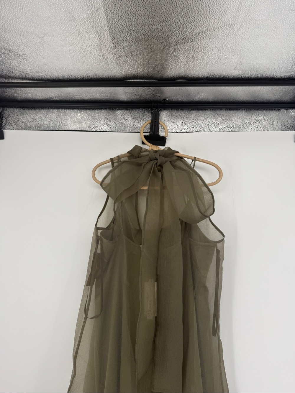 CAARA Alette Organza Maxi Dress  Sleeveless High-Neck Back Bow in Grey Moss NEW - Picture 11 of 14